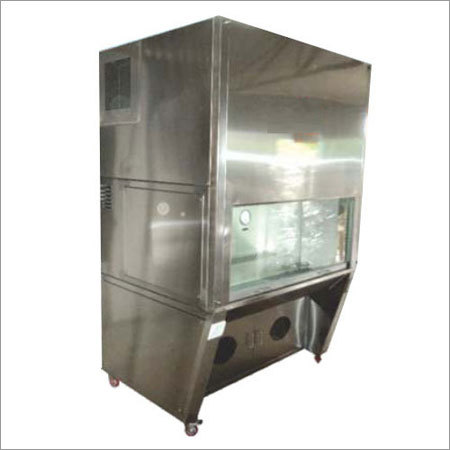 Biosafety cabinet manufacturer